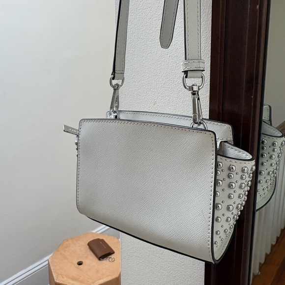 Michael Kors White Leather Studded Crossbody Bag - Picture 3 of 6